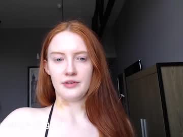 webcam girl dominiquemystique capture image #2037088