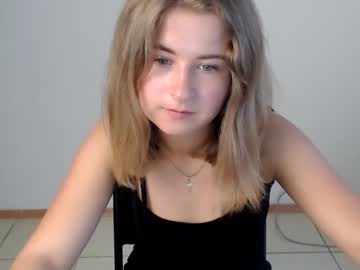 webcam girl daddys_school_girl_ capture image #2671577