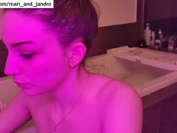webcam girl mari_and_jandro capture image #2305317