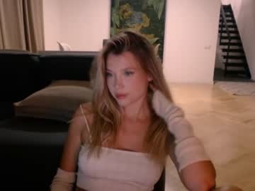 webcam girl bitter_moon capture image #5418364