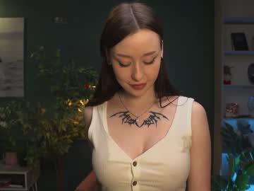 webcam girl ella_knockers_xl capture image #2065993