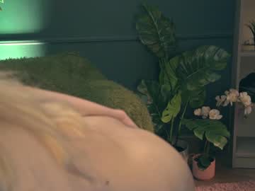 webcam girl lolly_bella_ capture image #1146108