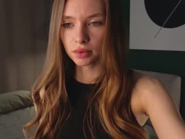 webcam girl elenegilbertson capture image #5541219