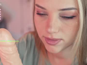 webcam girl mia_milagros capture image #3060106