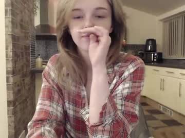 webcam girl lucydelovely capture image #4933159