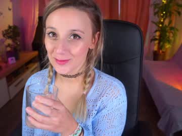 webcam girl juicyandthepussyblvd capture image #4112462