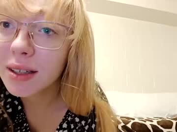 webcam girl blonde_katie capture image #5511267
