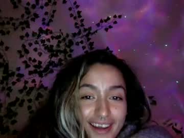 webcam girl trippyhippieex capture image #2362422