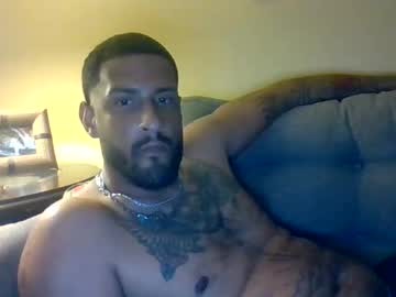 webcam man mr_makeitrain capture image #5600258