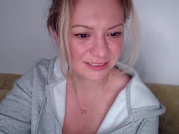 webcam girl kiradivine capture image #2750321