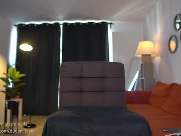 webcam girl queen_leylla capture image #648567