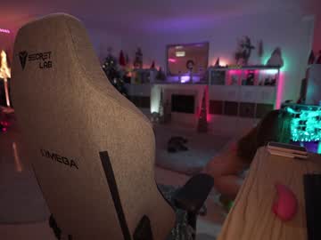 webcam girl hannahjames710 capture image #1182727