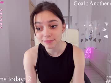 webcam girl lily_ewing capture image #4259666