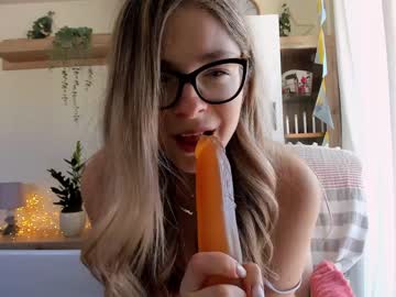 webcam girl bestgirl_ofthe_neighborhood capture image #4440845