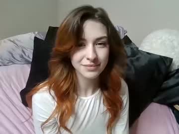 webcam girl milkywhiiite capture image #3346561