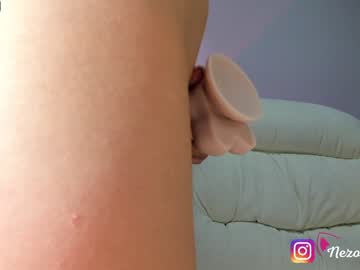 webcam girl nezo_ capture image #4336388