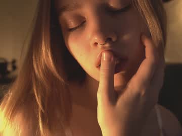 webcam girl bibi_it_is capture image #2962408