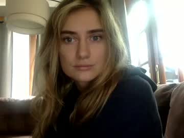 webcam girl yogagirl777 capture image #3677505