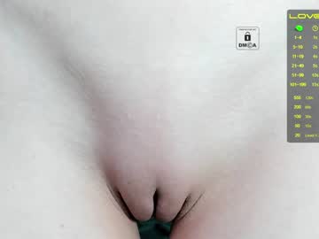 webcam girl _witch__ capture image #1242863