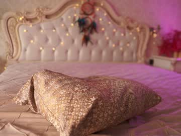 webcam girl pussy__money__weed capture image #3378058
