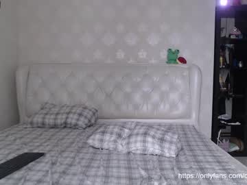 webcam girl _mllymoore_ capture image #3338820