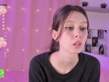 webcam girl alliesmiths capture image #3684015