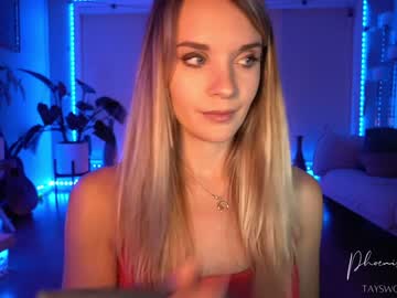webcam girl phoenix_taylor capture image #1623037