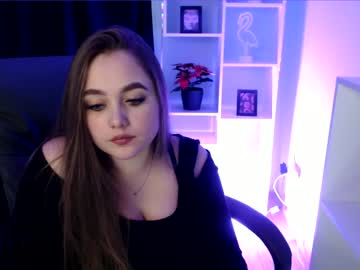 webcam girl mia_shyyy capture image #2563706
