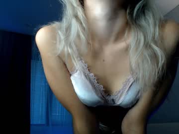 webcam girl amourvenenum capture image #3510545