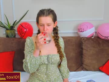 webcam girl toxl capture image #1599727