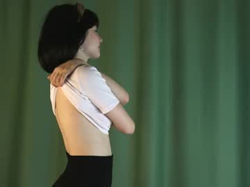 webcam girl 1thour capture image #5571031