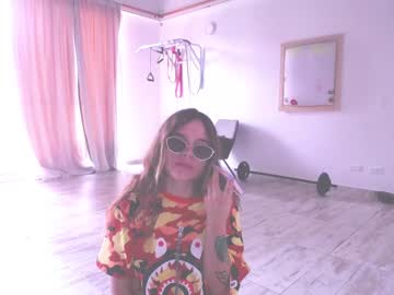 webcam girl kendalltyler capture image #1744753