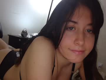 Cam for cutemiabear