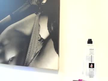 webcam girl sassyt33n capture image #1971996
