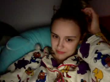 webcam girl brattyslutof capture image #239044