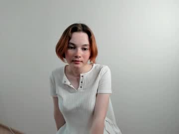 webcam girl juliewilsons capture image #5471831