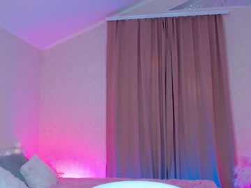 webcam girl lit1le_kitty_ capture image #1463986