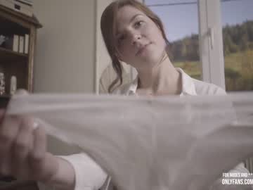 webcam girl claire_moulin capture image #823543