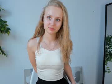Cam for merciaembry