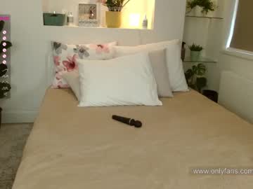 webcam girl jadebi capture image #3122400