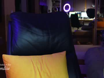 webcam girl bestblondiiecb capture image #5340278