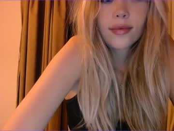 webcam girl bitter_moon capture image #3994963
