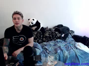 webcam man sonic12_12 capture image #2728889