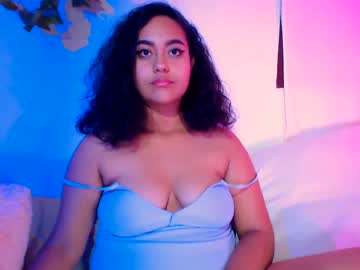 Cam for rossyann