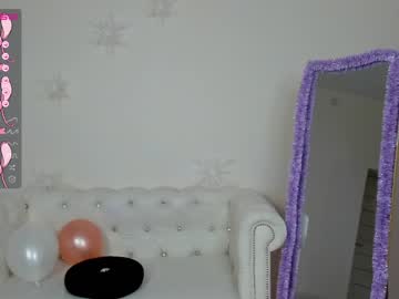 webcam girl oliviabr0wn capture image #4697595