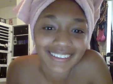 webcam girl xoxobrat capture image #5627219