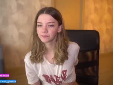 webcam girl coyness_geneva capture image #5331725