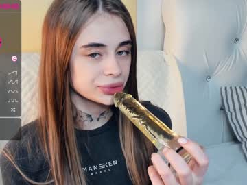 webcam girl evalanis capture image #3538645