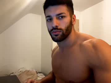 webcam man rogan1604 capture image #1226204