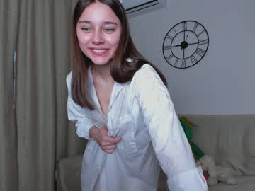 webcam girl eleonora_linn capture image #4421697